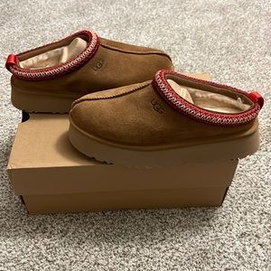 UGG Tazz Slipper